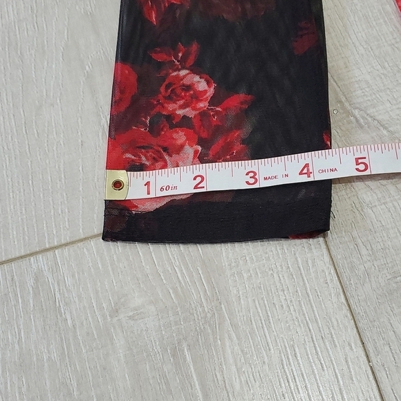 INC INTERNATIONAL CONCEPTS BLOUSE, Sz S, BLACK/RED, STRETCH, NEW - Picture 10 of 16